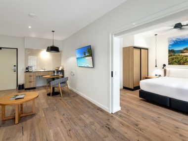 $100 Hotel Voucher